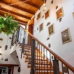 Casa Tilama *
